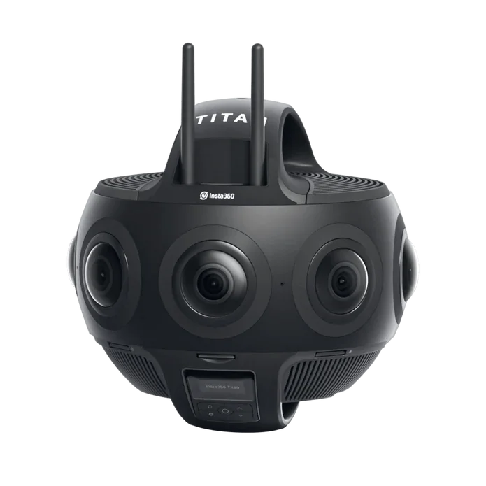 Insta360 Titan 8K